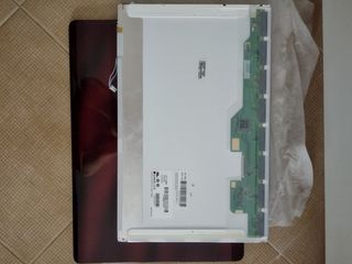Schermo 17" Toshiba P200