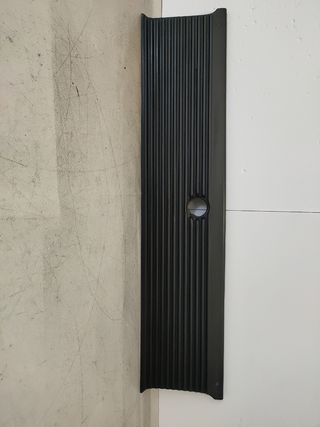 ✅MOLDURA TRASERA PORTON BMW E21 320I 