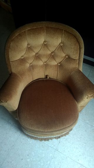 Sillón antiguo zapatero