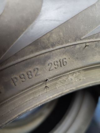 255/55R18 109V Pirelli RUNFLAT 