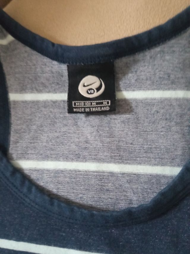 Camiseta sin mangas nike de 8-10 años