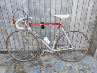 Bicicleta de carretera ZEUS