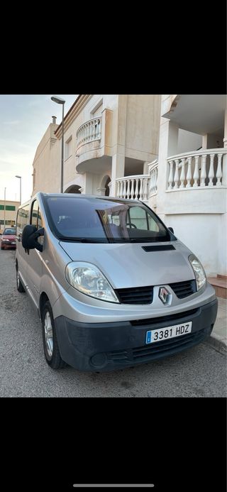 Renault Trafic 2011