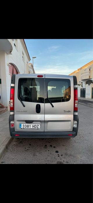 Renault Trafic 2011