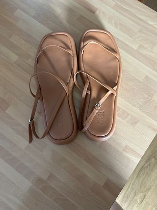 Sandalias