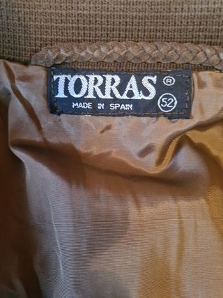 CHAQUETA DE ANTE Y PUNTO