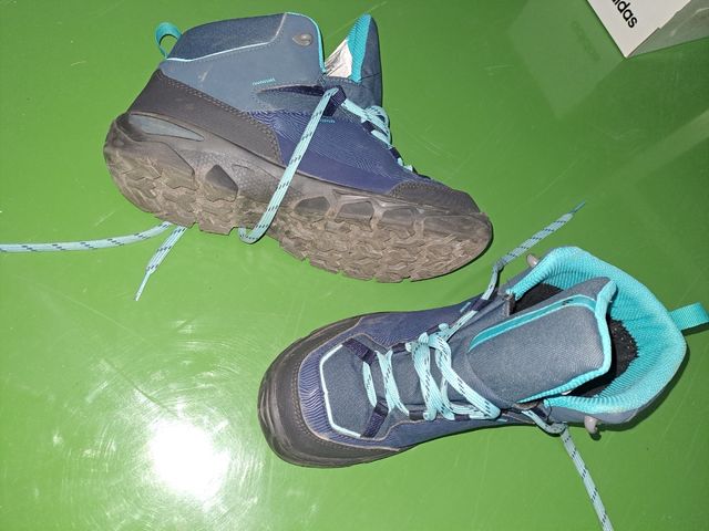 Botas monte número 36 niño niña