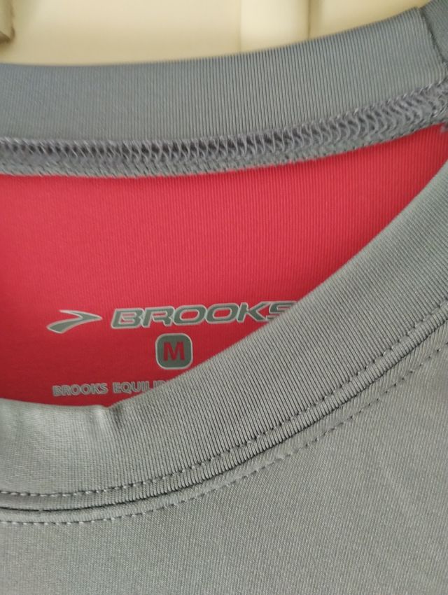 Camiseta Brooks Equilibrium