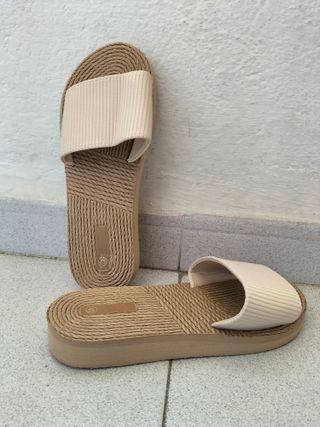 Sandalias pala
