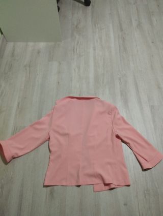 Traje mujer rosa