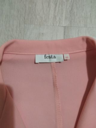 Traje mujer rosa