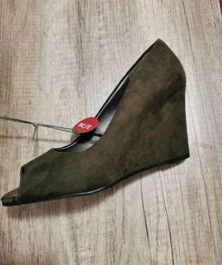 Cuñas verdes. Con etiqueta 