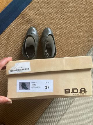Botines de piel gris 37