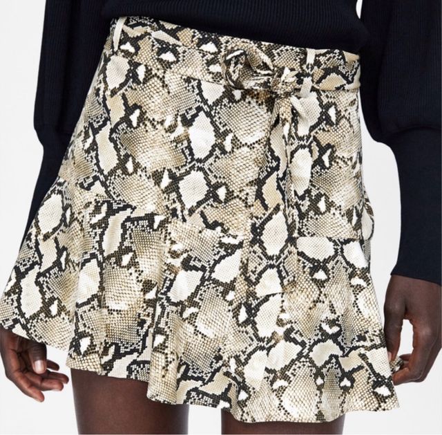 Falda animal print nuevo con etiqueta