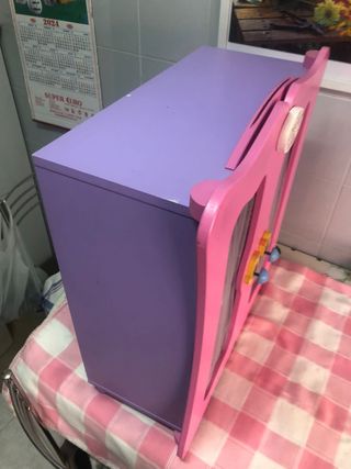 Armario vestidor muñecas