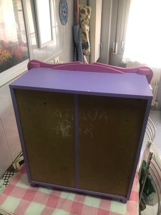 Armario vestidor muñecas