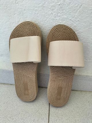 Sandalias pala