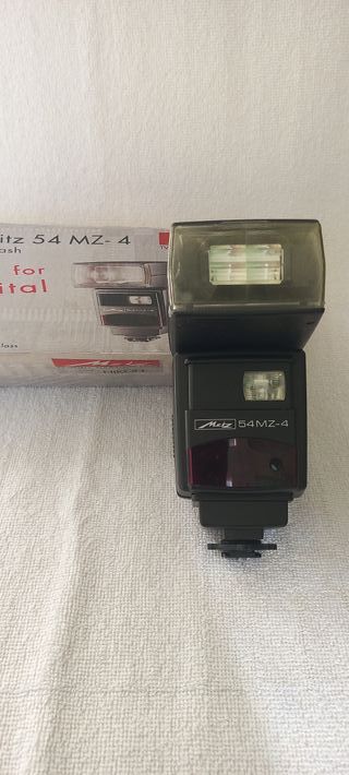 FLASH METZ mecablictz 54 MZ-4 para Nikon