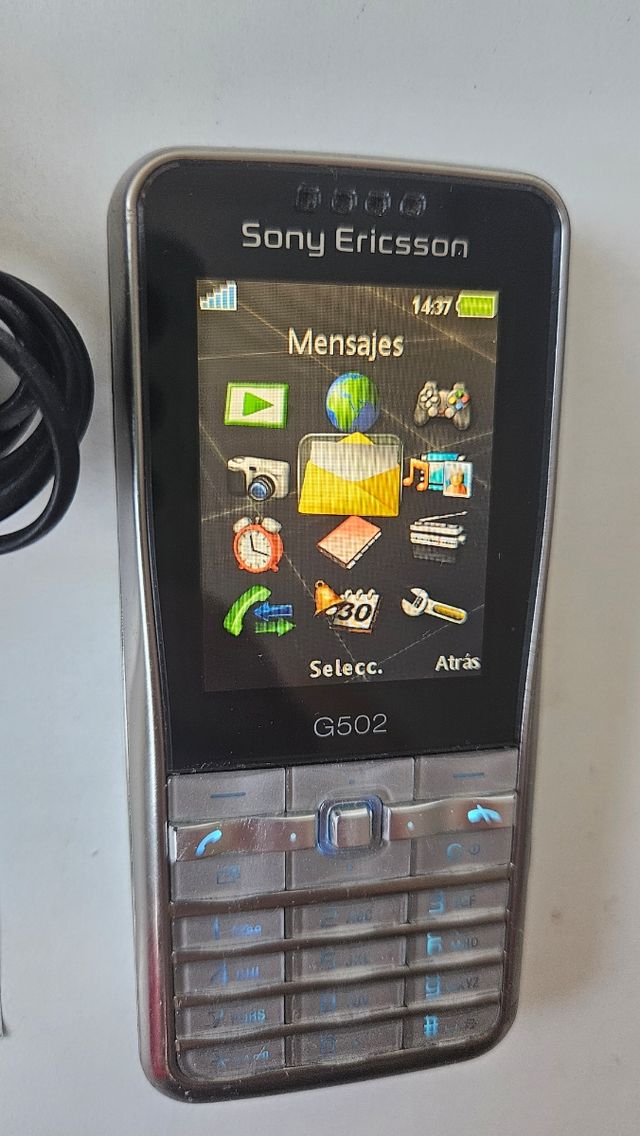 Sony Ericsson G502 móvil antiguo REBAJADO