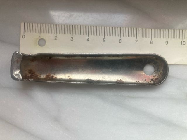 Vecchio apribottiglie vintage