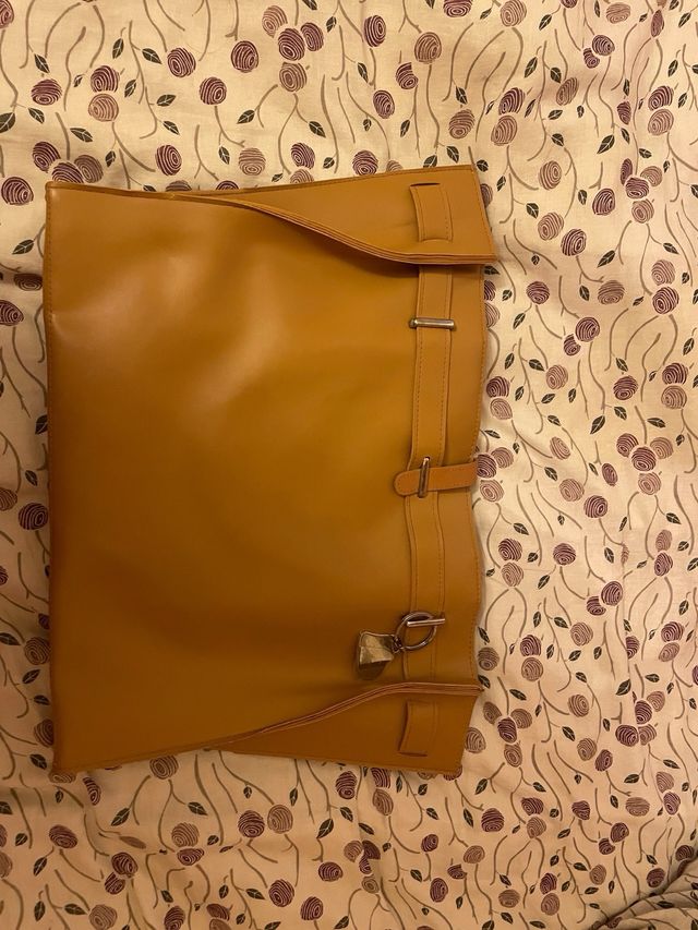 Bolso marron grande