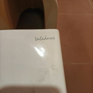 Lavabo y bide con hrigeria