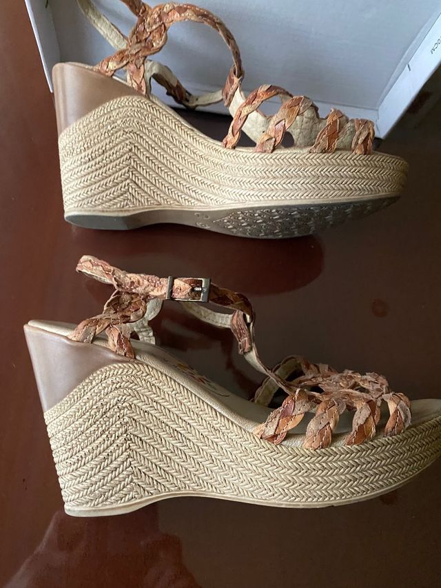 Sandalias