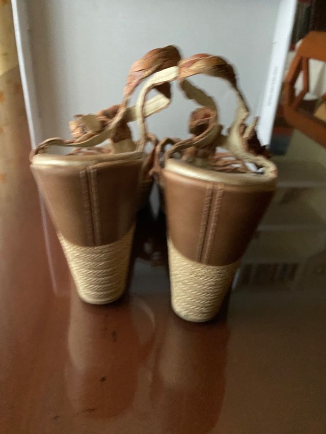 Sandalias