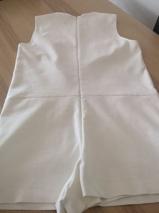 Vestido falda pantalón.