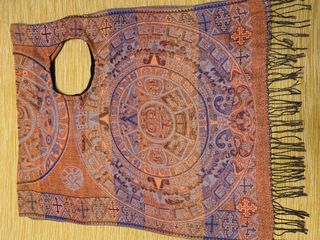 Chal/ chaleco / poncho artesanal