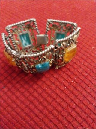 Prezioso bracciale in stile vittoriano 
