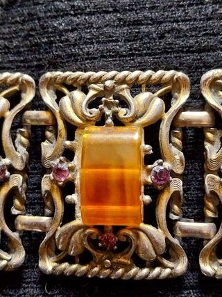 Prezioso bracciale in stile vittoriano 