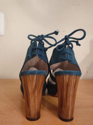 ARMAND BASI - zapatos destalonados tacón azul 37