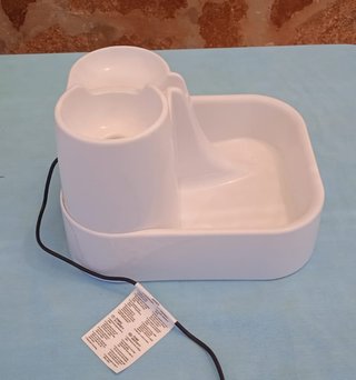 Fuente/bebedero para mascotas