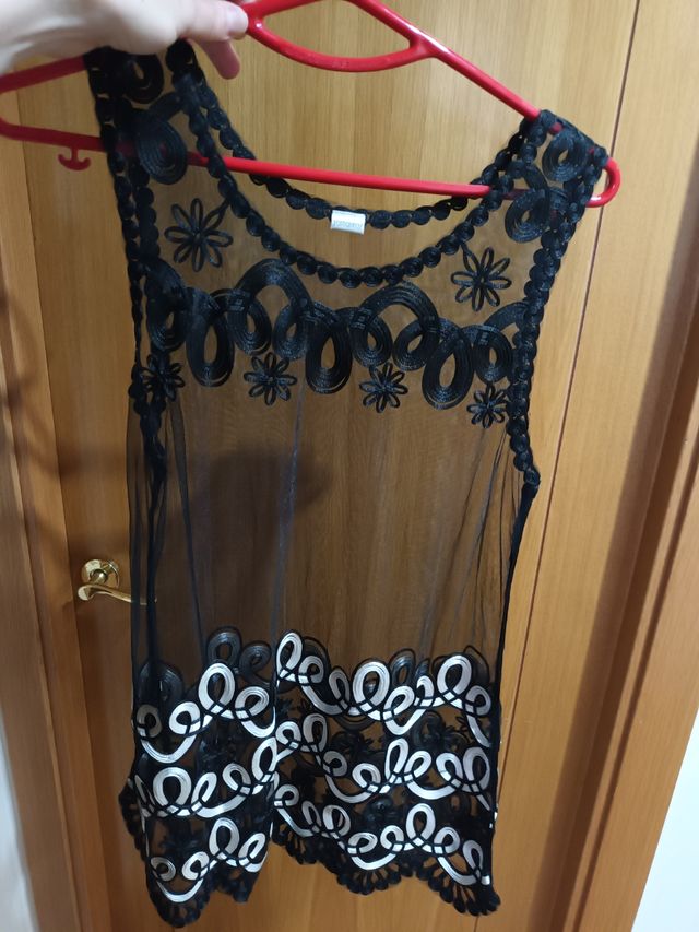 Bluson transparente y bordado