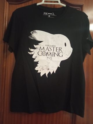Camiseta pokemon x juego de tronos