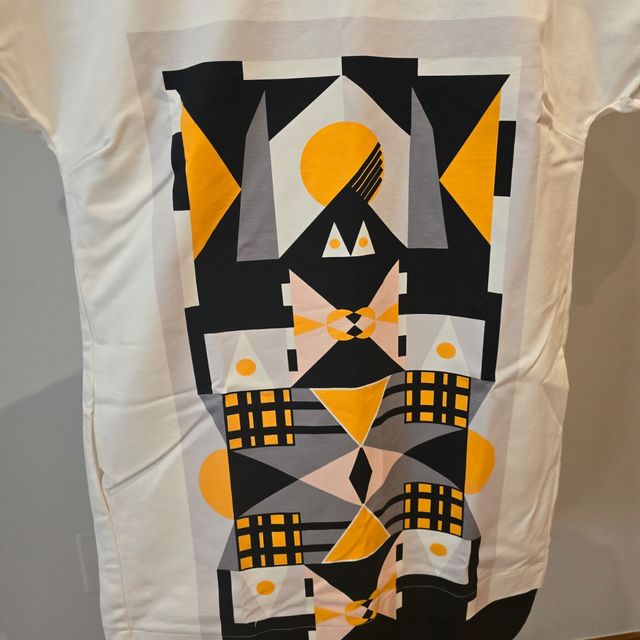 Vestido estampado Bimba y Lola + neceser