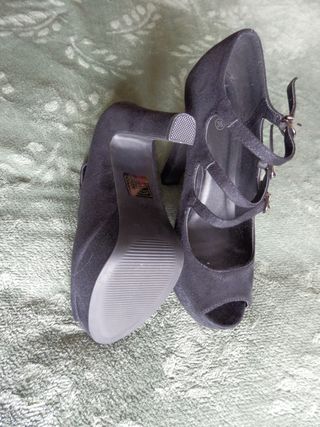 Zapatos de tacón con plataforma