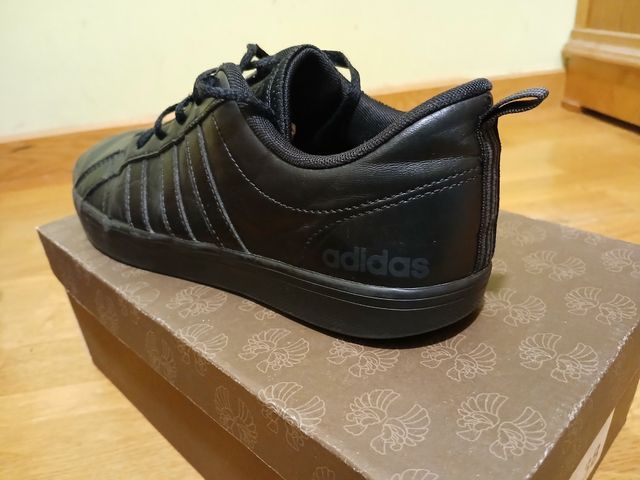 Zapatos adidas 42