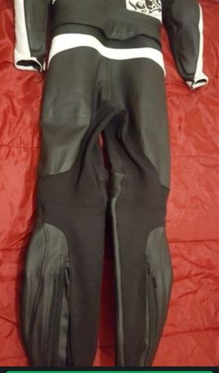 Mono moto mujer dainese