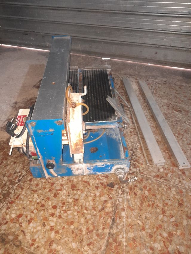 Mesa de corte de agua