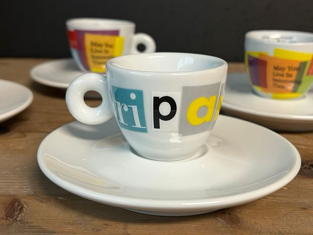 Set 4 tazzine illy biennale arte 2011