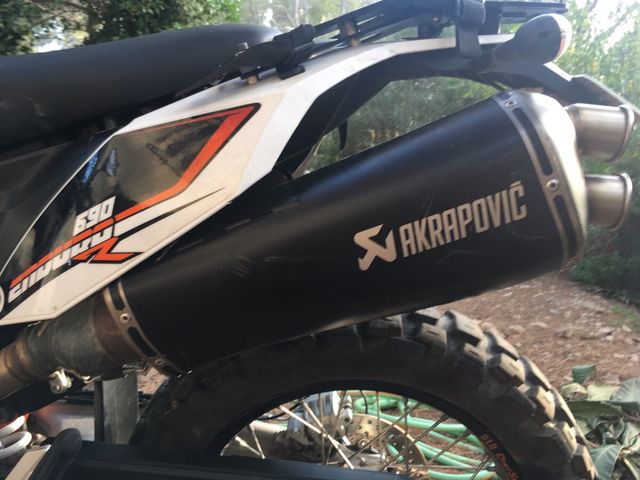 Escape Akrapovic kTM 690