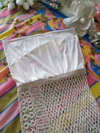 Preciosa falda Crochet a estrenar . T-S