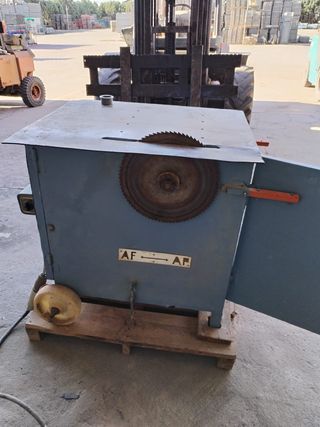 MESA CORTE MADERA Y TRONZADORAS