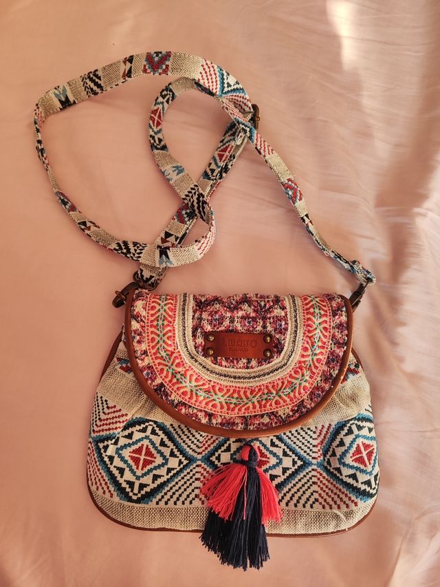 Bolso bandolera. Liberto