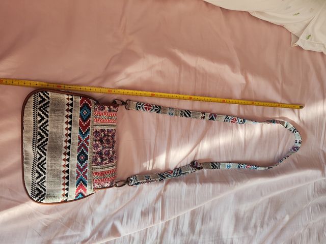 Bolso bandolera. Liberto