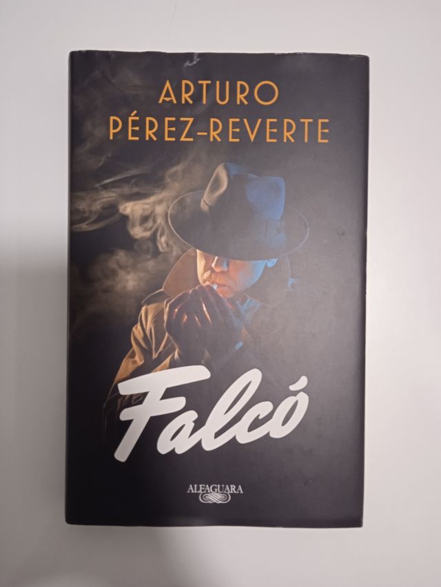 Falcó. Arturo Perez-Reverte