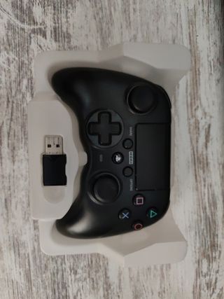 Mando HORI para PS4 Y PC