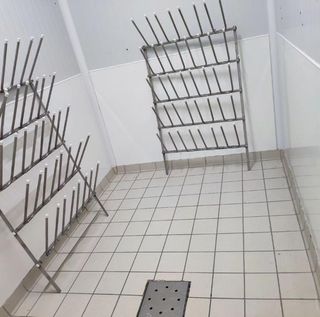 Laminas y zócalos sanitarios para las industrias 